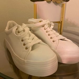 CALL IT SPRING B.E.D Foam sustainable vegan white sneakers